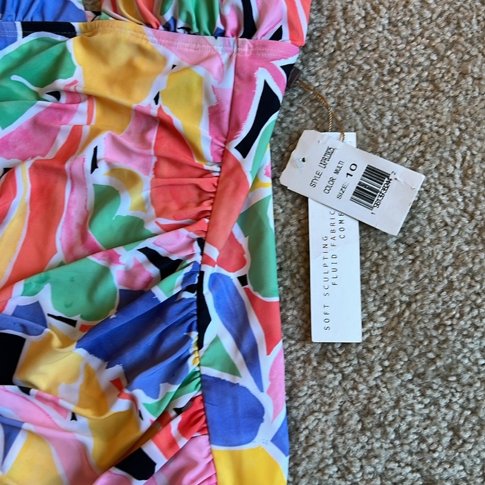 Beyond Control swimwear one piece floral plunging neckline tummy control swim 10 - Picture 4 of 8